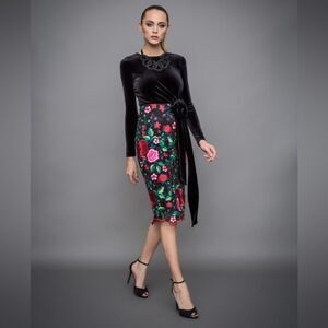 NISSA Velvet and Embroidered Long Sleeve Midi Dress 8 NWOT